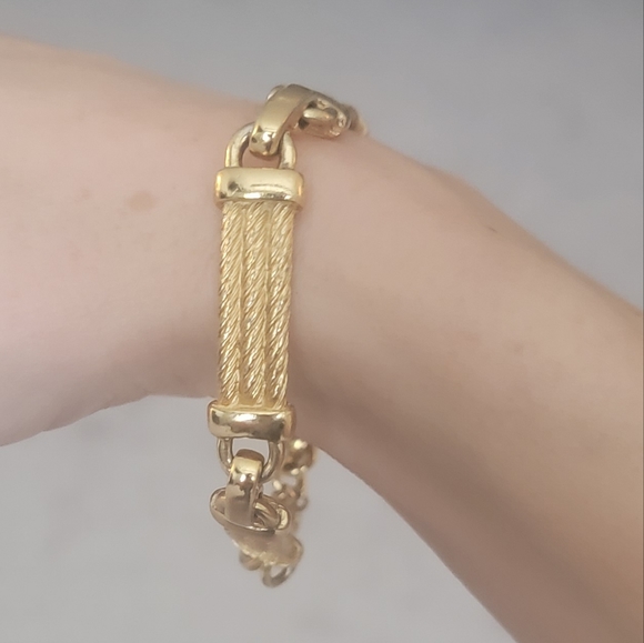 Christian Dior - Picture 5 of 6